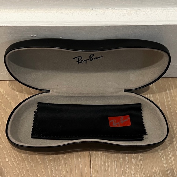 Ray-Ban Hard Shell Sunglasses / Glasses Case (Black) - Picture 2 of 6